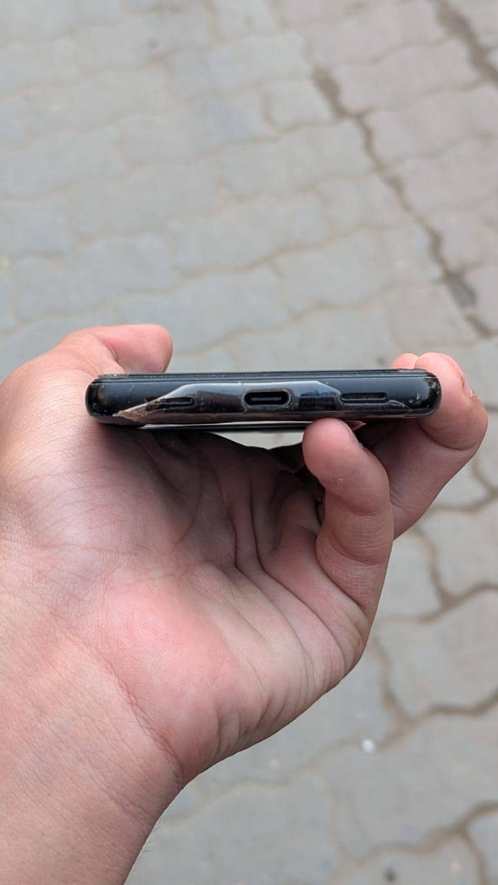 GOOGLE PIXEL 6A 2