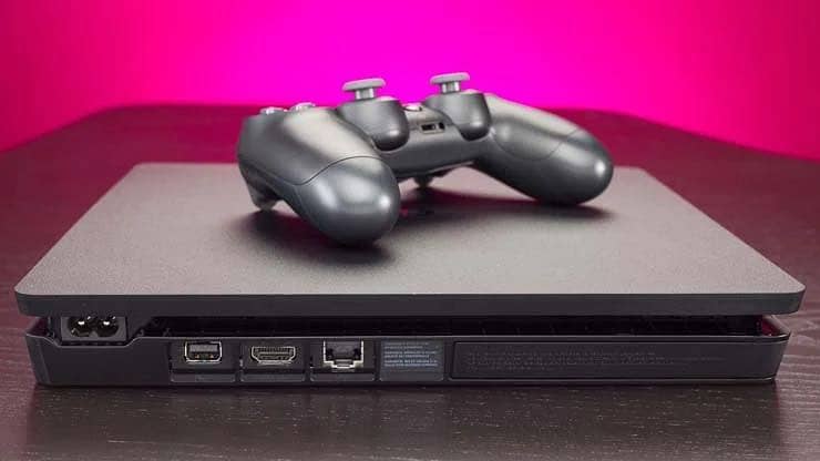 Ps4 slim 1