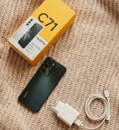 Realme C71, All Accessories Fantastic Condition 2 Months Used Only,