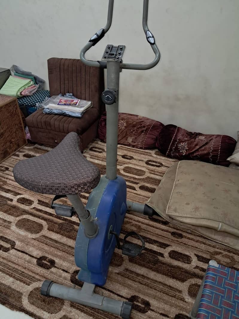 Exercise bike 0