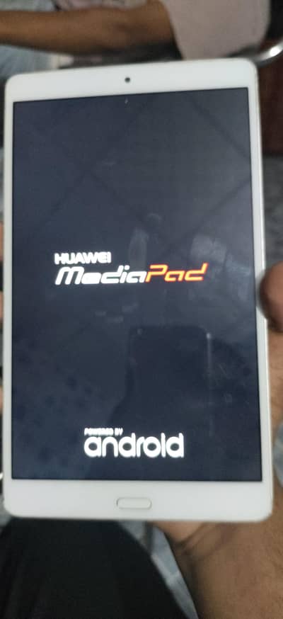 huwaie docomo tablets 3 /32  official pta approved