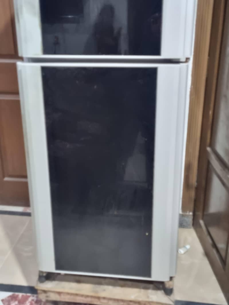 REF-9170 in Good Condition 4