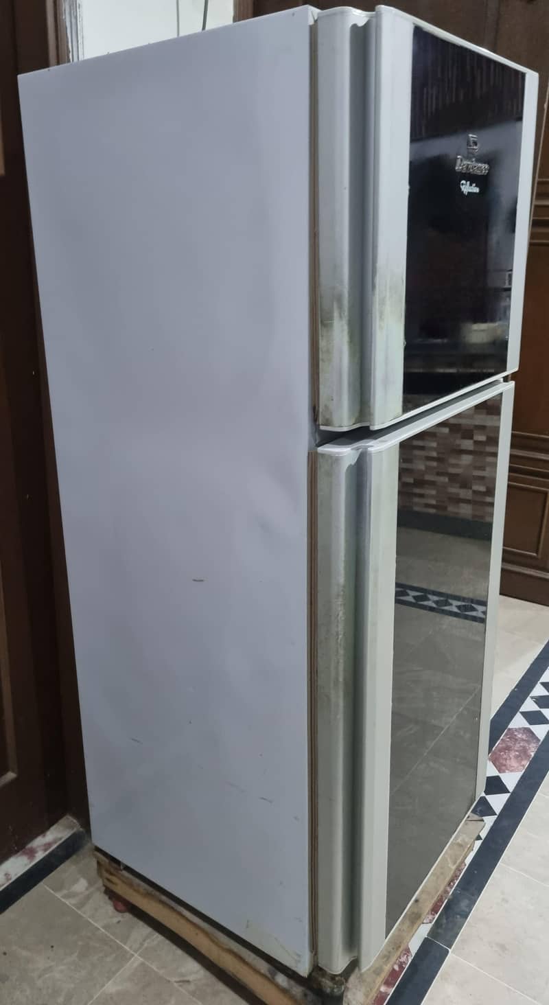 REF-9170 in Good Condition 6