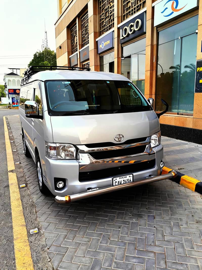 Toyota Hiace GL Cobra 0