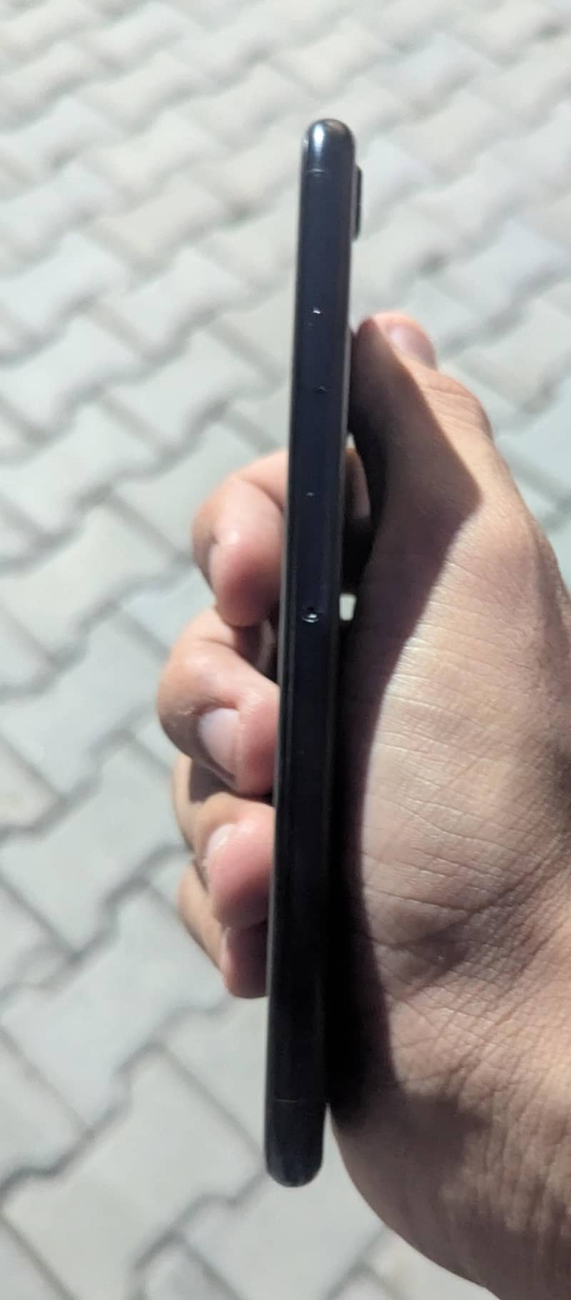 iPhone SE 2nd Generation 6