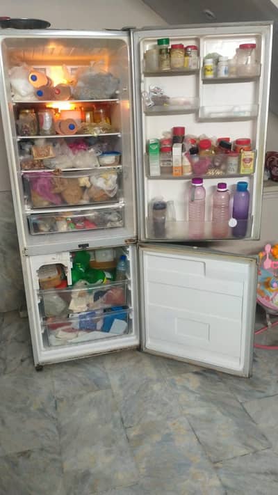 Refrigerator sell on Reasonable prices