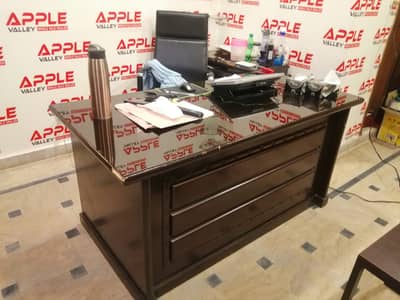 OFFICE TABLE WITH SIDE TABLE AND SOFA SEATS