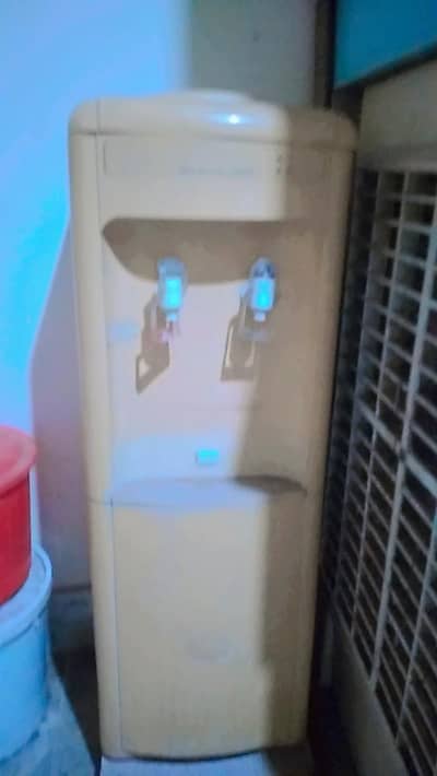 water dispenser