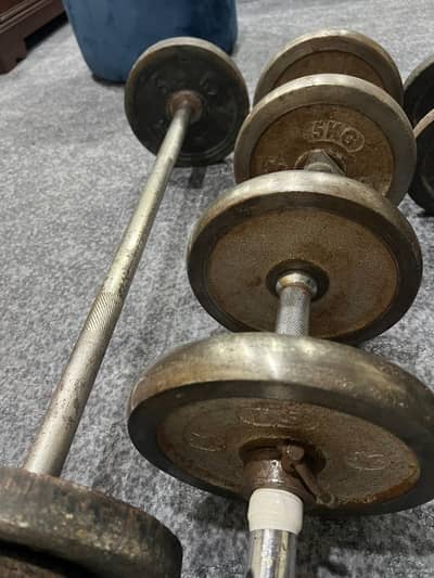 Total 45kg dumbells and barbell for sale with good price