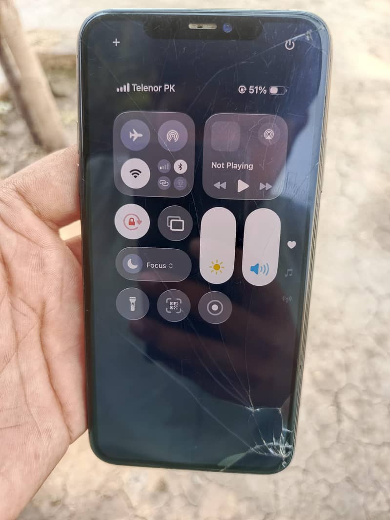 Apple iphone 11 pro max 4