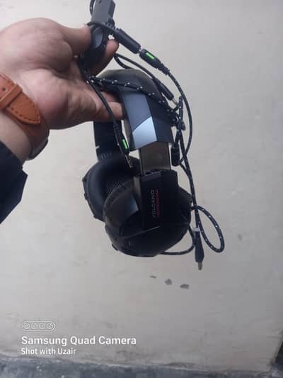 Blutooth gaming  headphone  avalable new