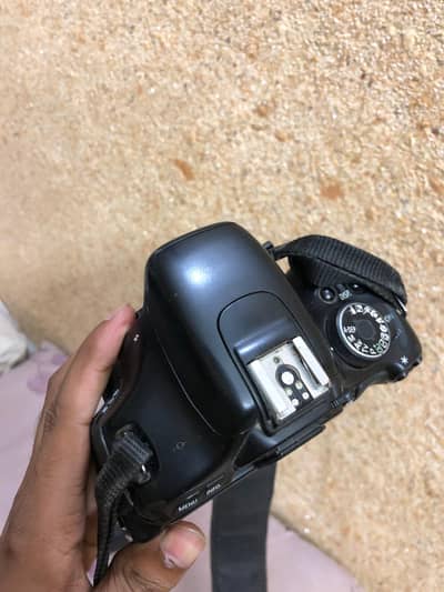 Canon 600D with out lenses