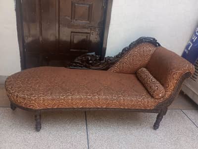 Diwan for sale urgent