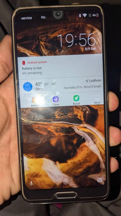 Aquos r2