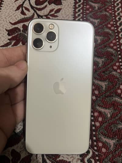 I PHONE 11 pro 256 GB