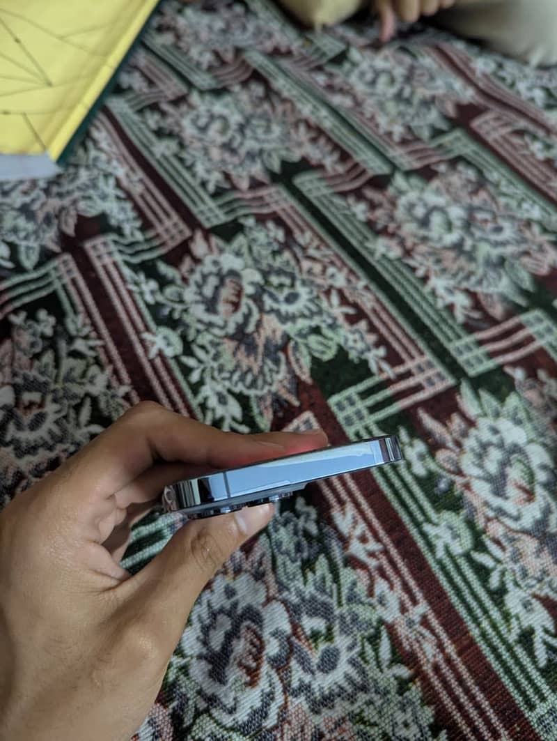 Iphone 13 pro 2