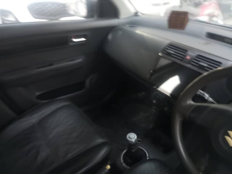 swift  DLX 4