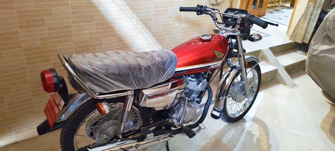 Honda CG 125 Self Red 2025 | Non Used Condition | 700 KM