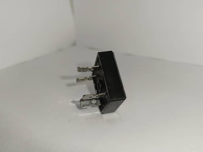 Bridge Rectifier  (Rectifier bridge) 3