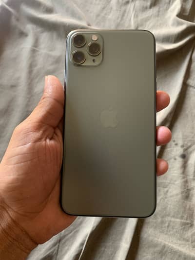 11 Pro Max 512 GB 10 x 10 condition all okay