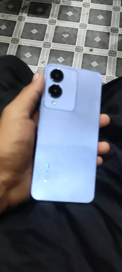 VIVO Y17s