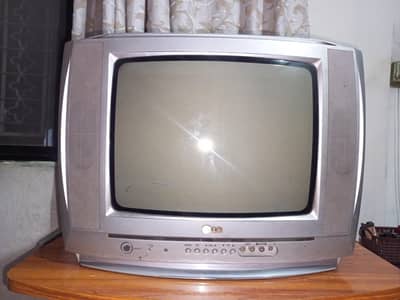 LG TV FOR SALE