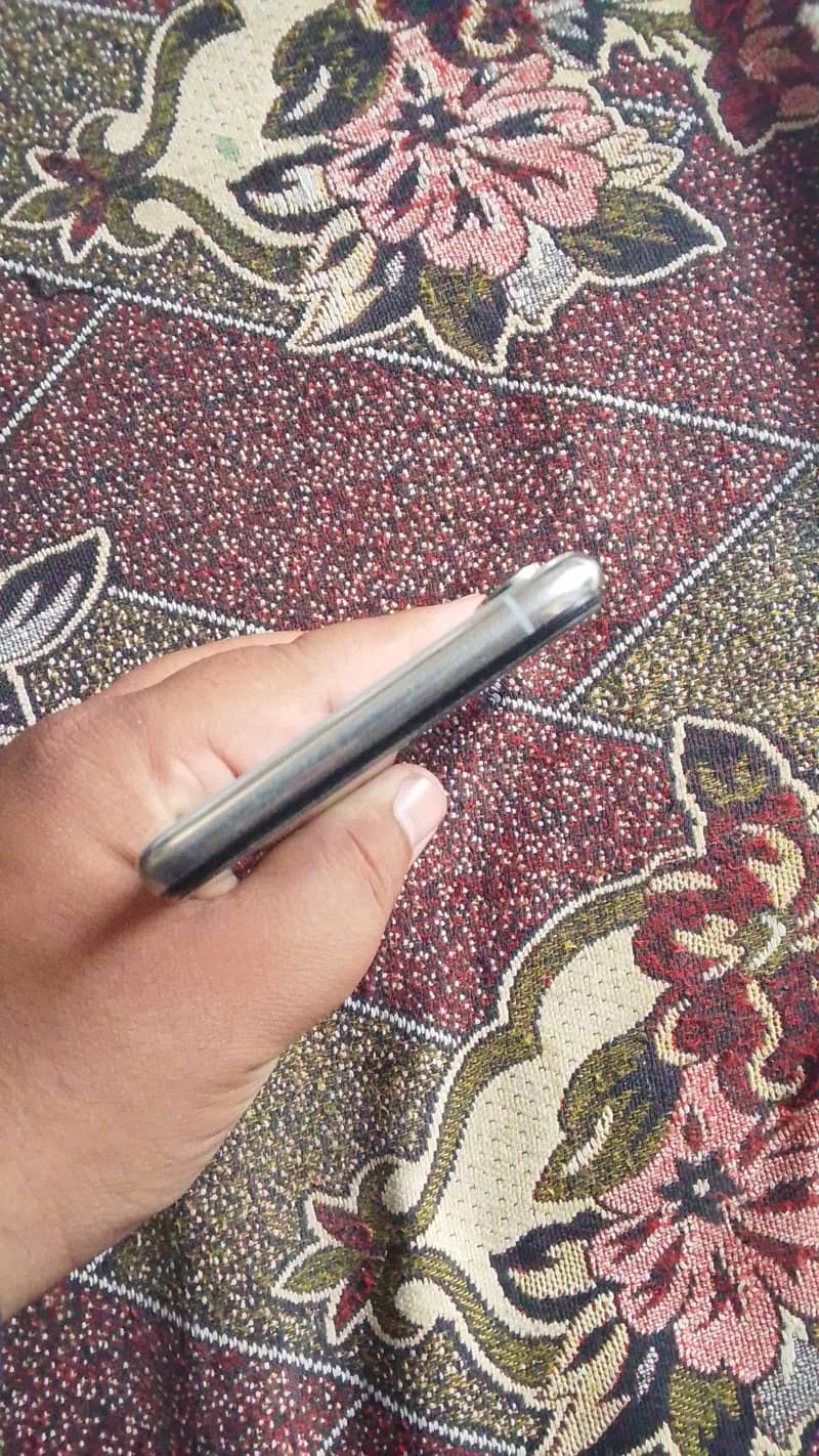 iphone xsmax 3