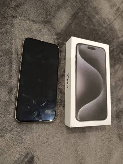 Apple iPhone 15 Pro Max 256 GB Complete Box