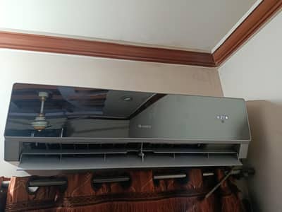 Gree 1.5 ton split AC