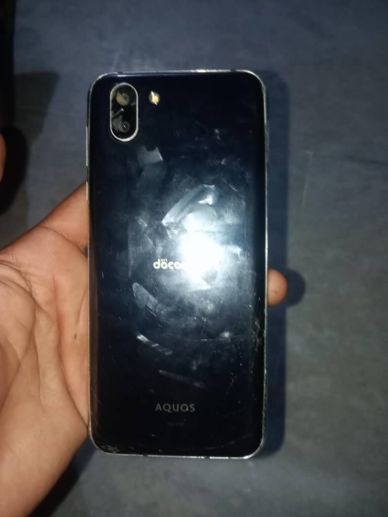 Aques sharp R2 mobile 2
