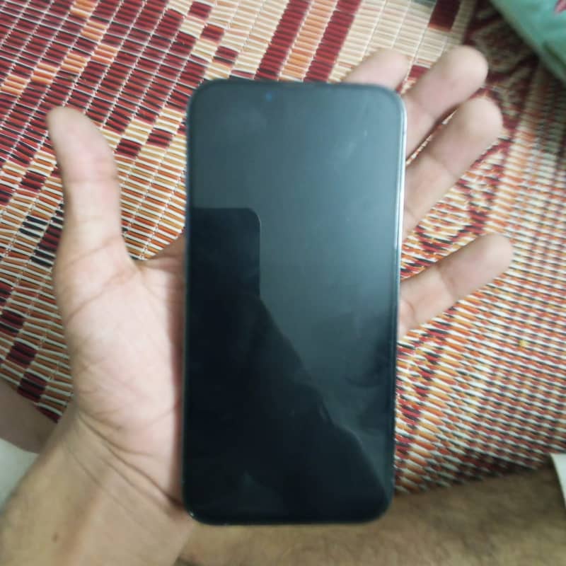IPHONE 13 pro 1