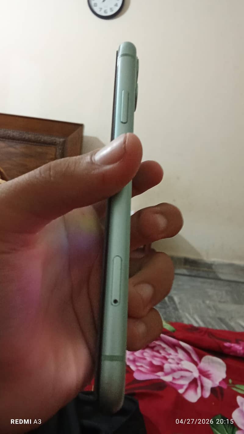 Apple iPhone 11 2