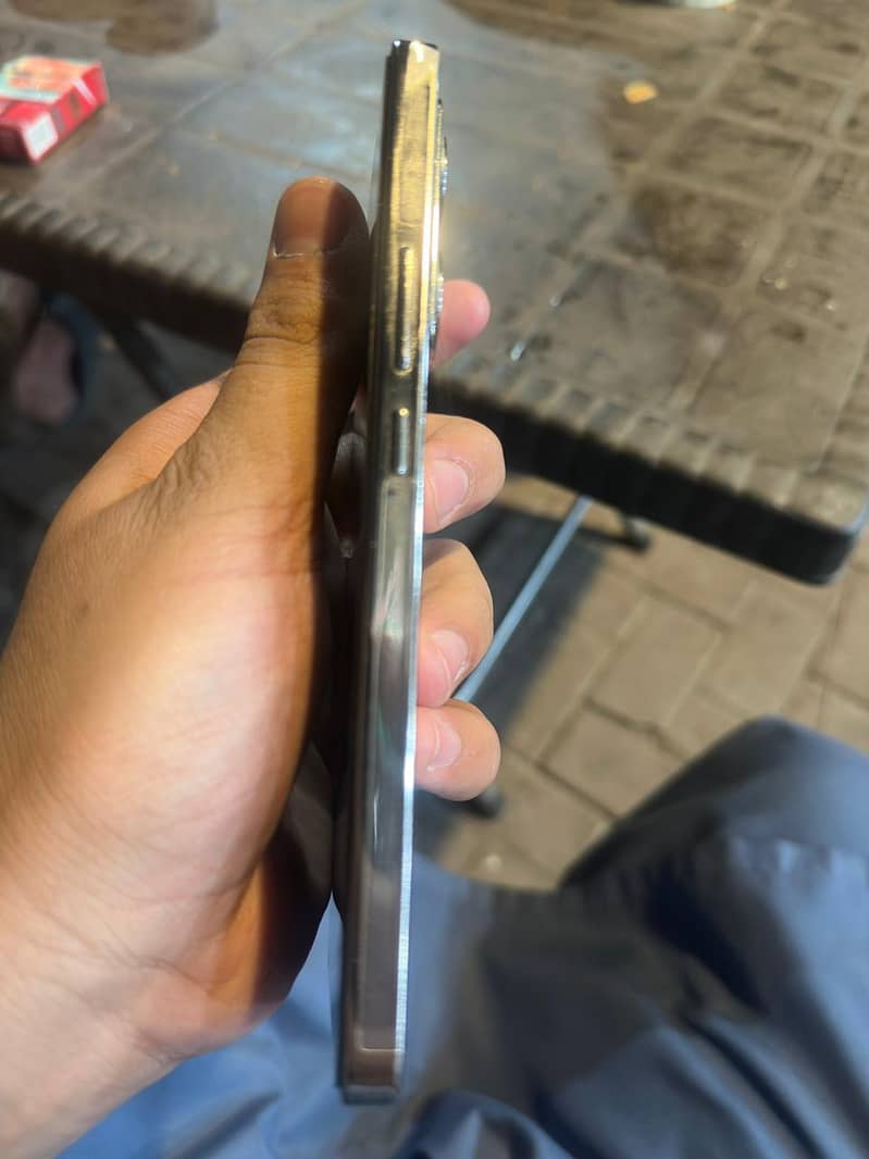 Infinix note 40 2