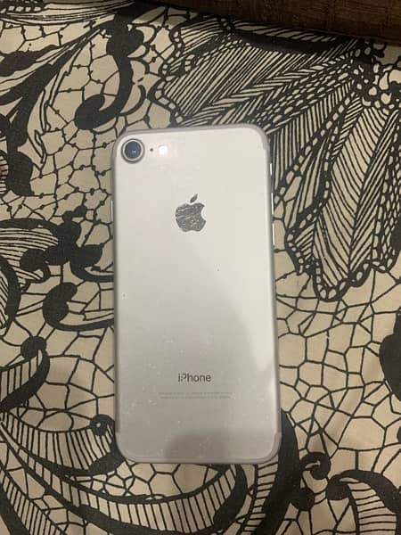 iphone 7 (pta approved) 1