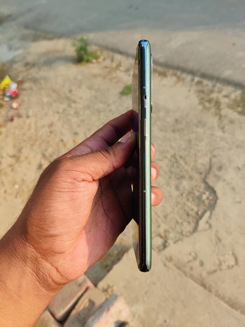 OnePlus 9 pro 1