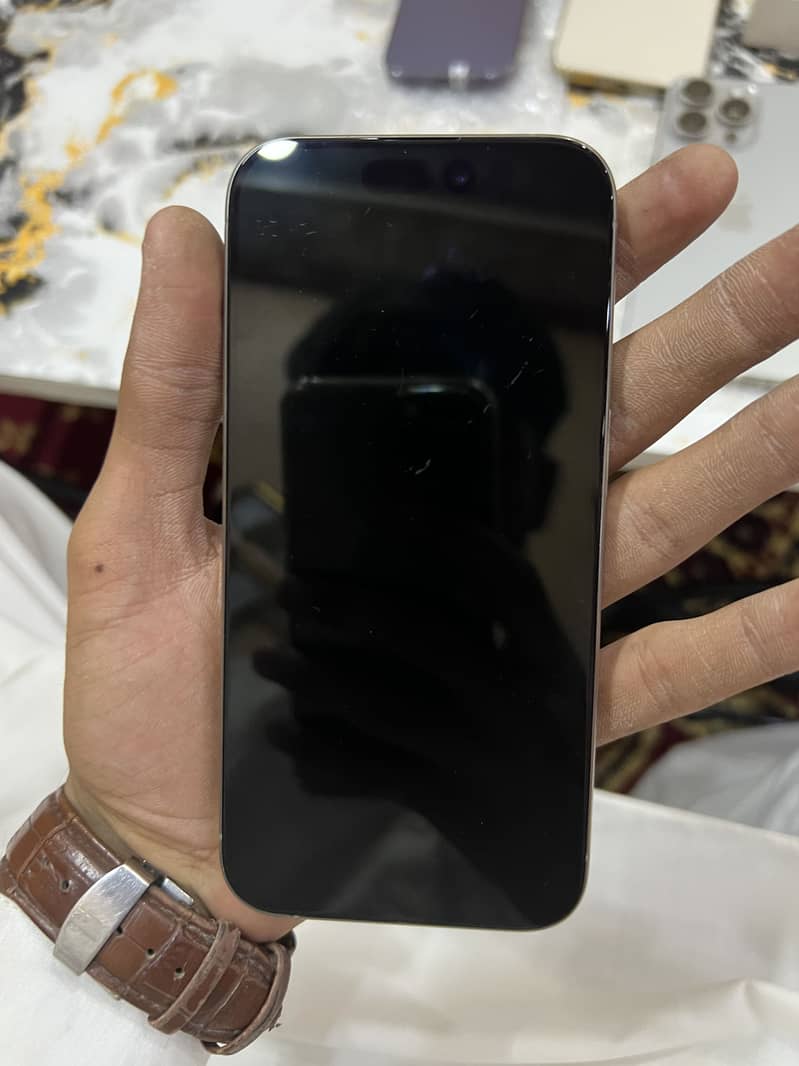 Iphone 15 pro 3