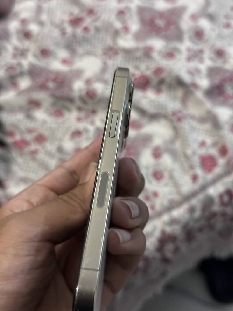 Iphone 13 pro 1