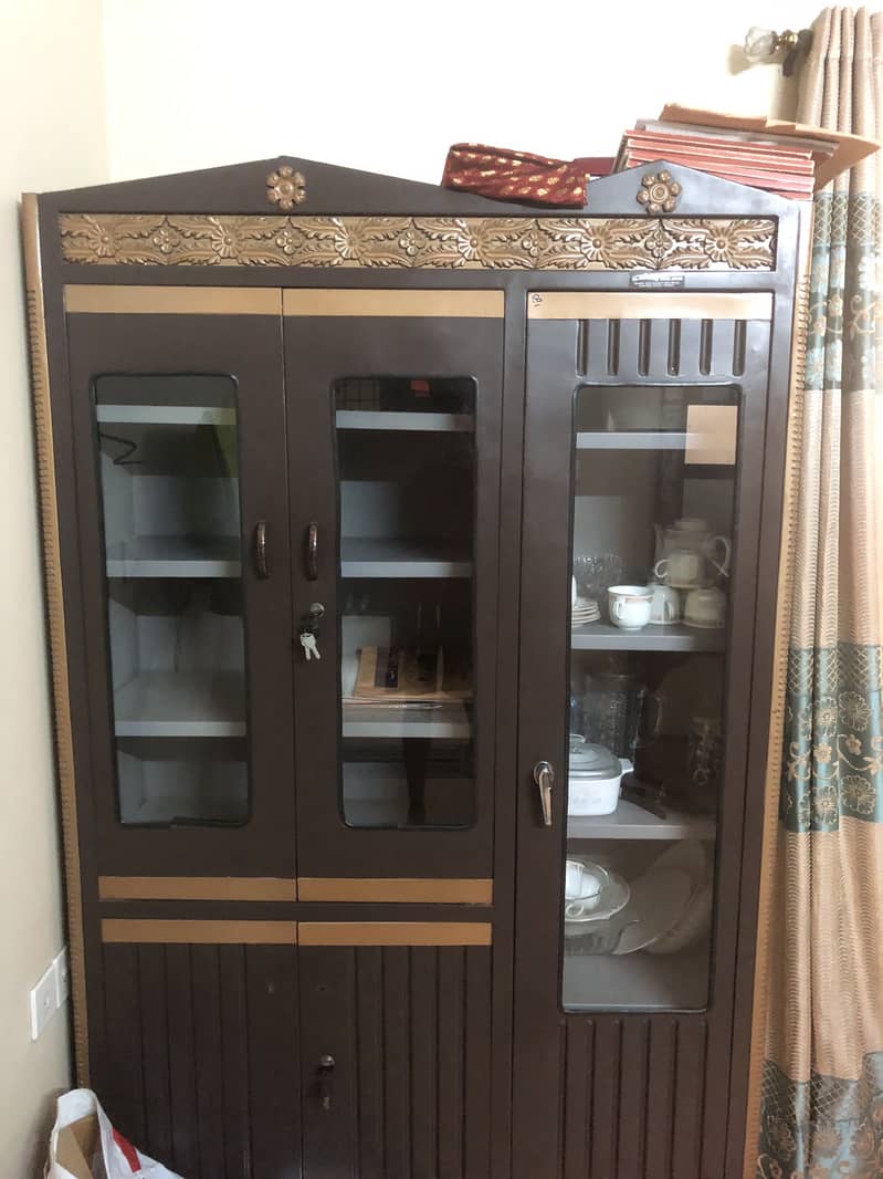 Divider and Dressing Table 1