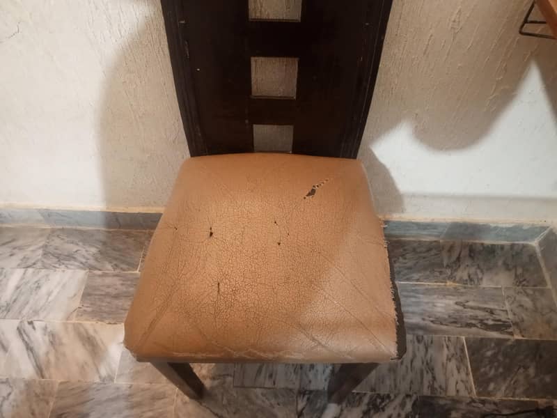 6 chairs dining table 2
