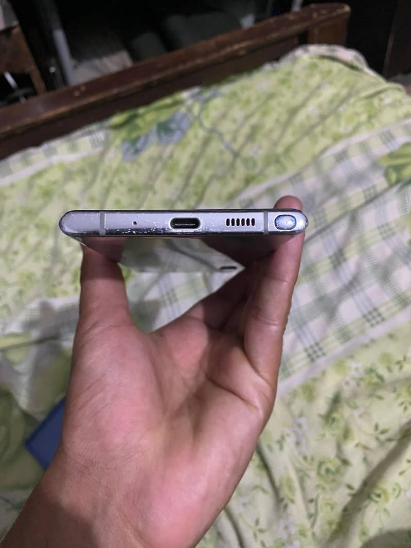 Samsung Note 10 plus 2