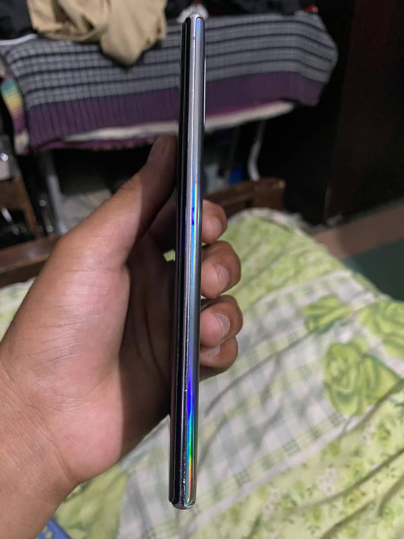 Samsung Note 10 plus 3