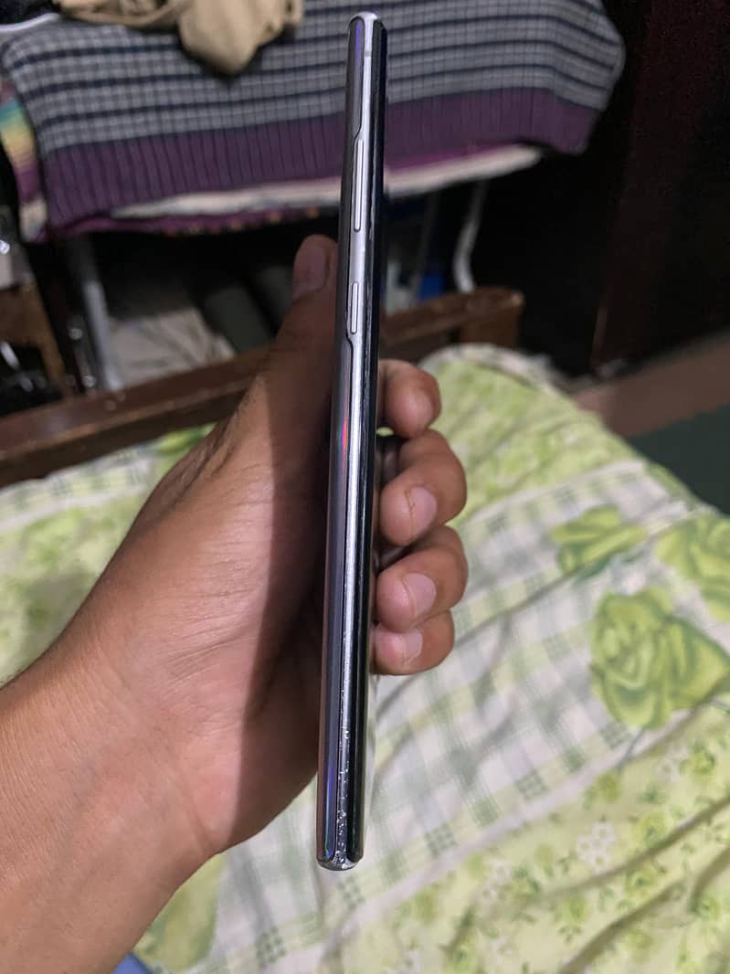 Samsung Note 10 plus 4