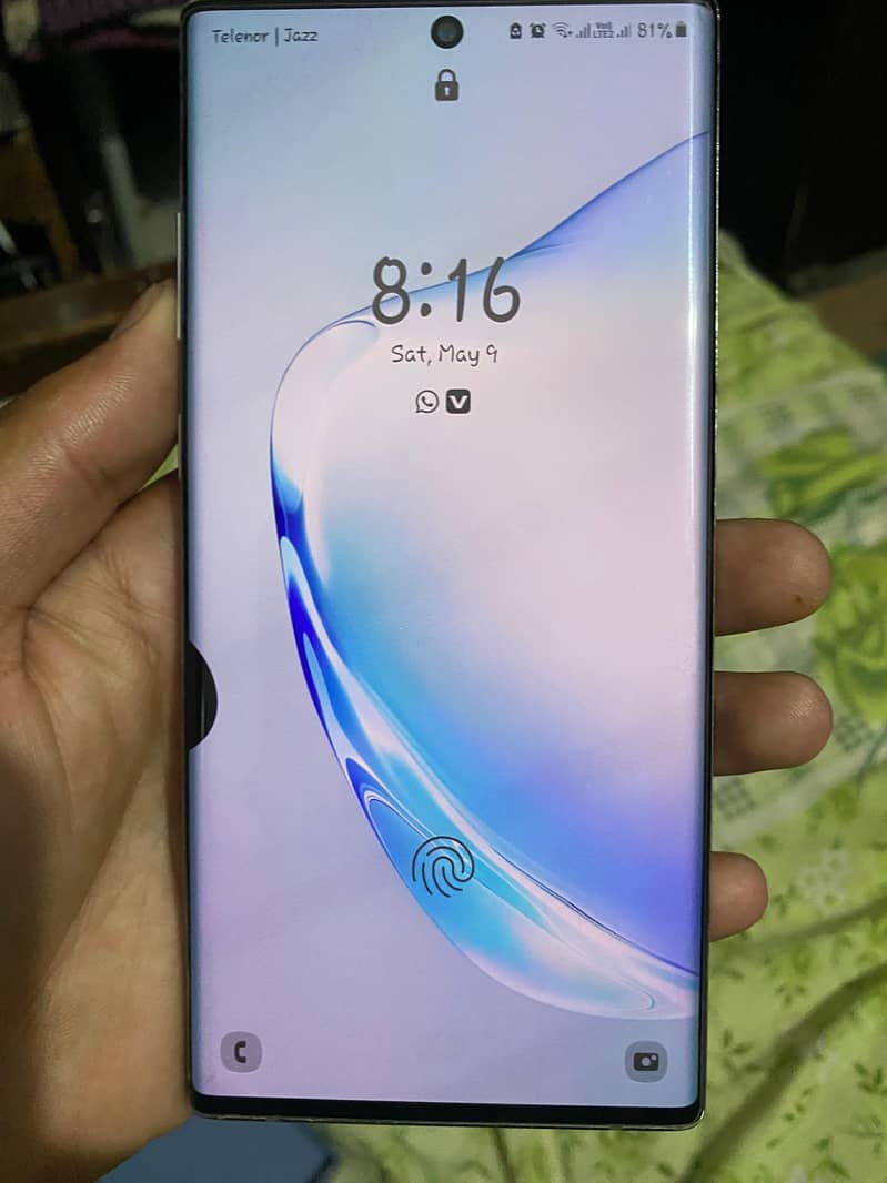 Samsung Note 10 plus 12