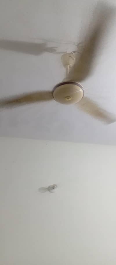 Khursheed fan no open no repair original condition