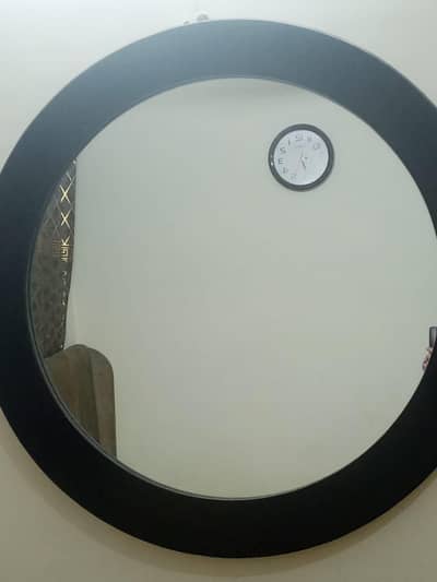 dressing table mirror and side tables