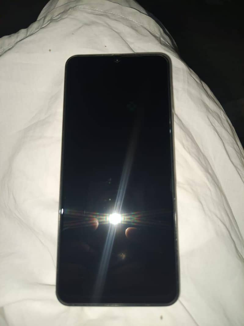 condition 10/9 Poco c75 1