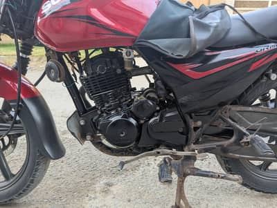 Suzuki GR 150 2018