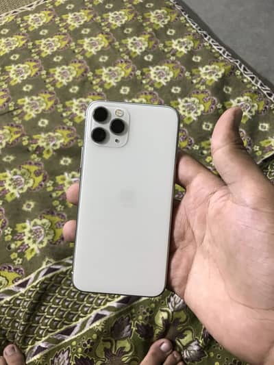 iPhone 11 Pro
