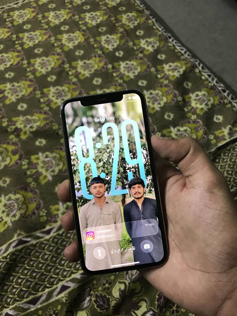 iPhone 11 Pro 5