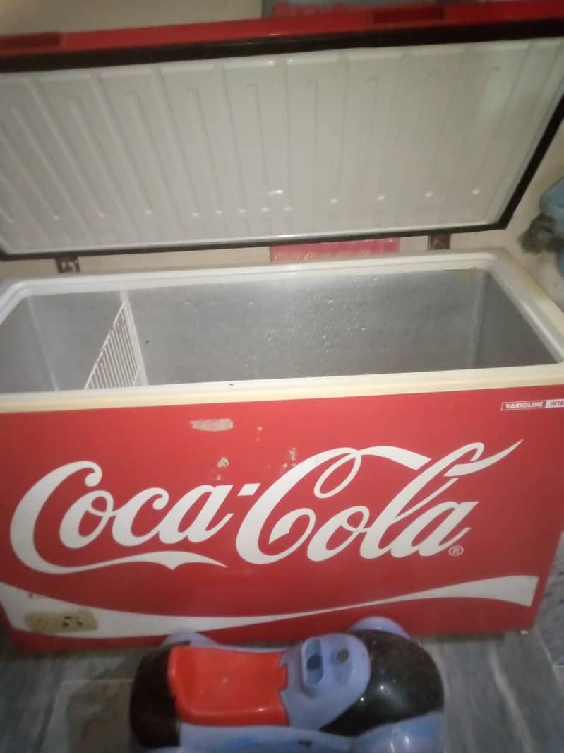 refrigerator 4